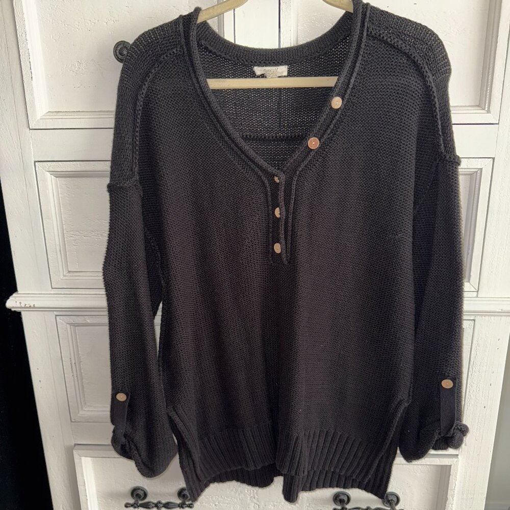 ODDY Discover More Sweater Size: S/M Black